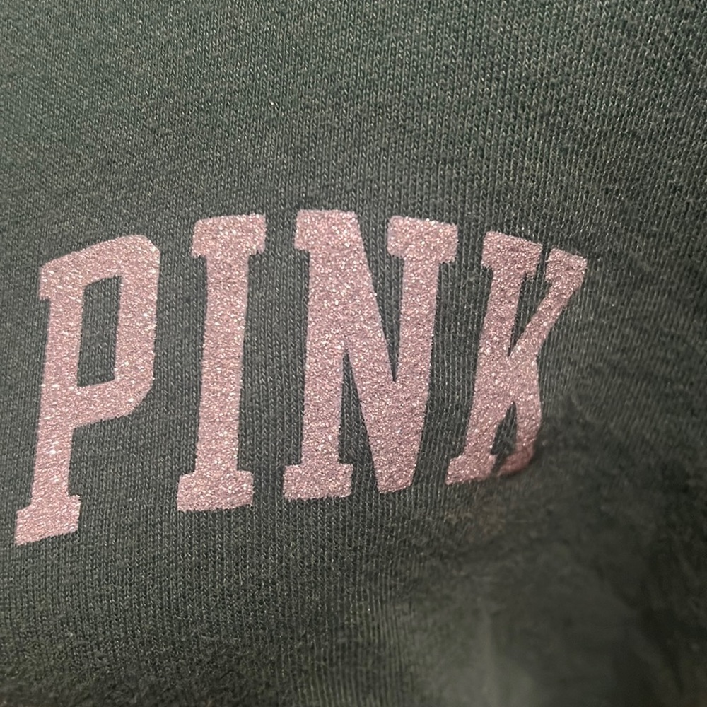 PINK Sweater only wore twice